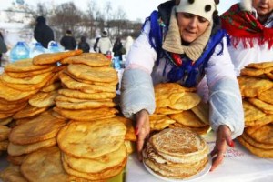 Maslenitsa at Peterhof