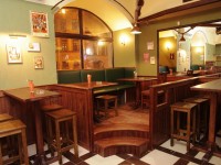O’HOOLIGANS restaurant in Saint Petersburg