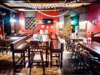 FINNEGAN'S IRISH PUB restaurant in Saint Petersburg