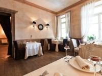 MINDAL CAFE restaurant in Saint Petersburg