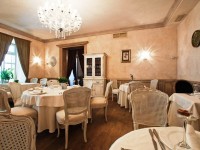 MINDAL CAFE restaurant in Saint Petersburg