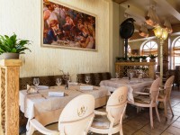 PARK DZHUZEPPE restaurant in Saint Petersburg