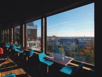 PARUSA NA KRYSHE restaurant in Saint Petersburg